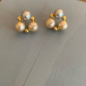 Pearl & Gold Earrings! Missing Backs!